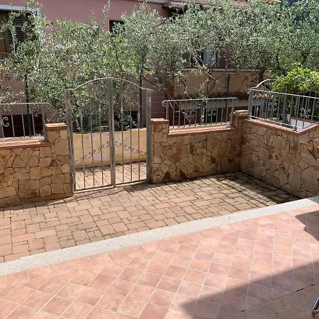 Apartmán Sa Domo De Lory Torpè