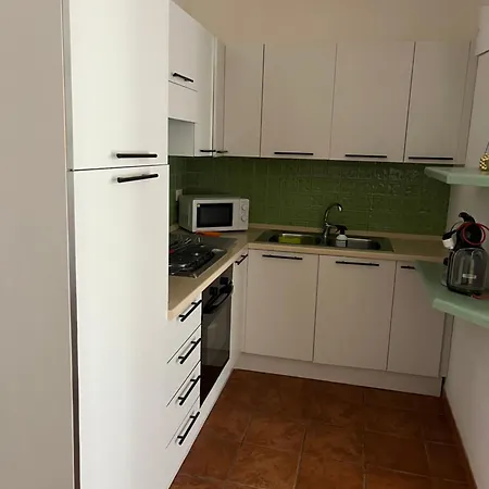 Sa Domo De Lory Torpe