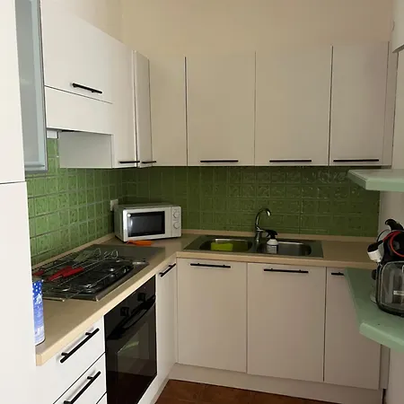 Sa Domo De Lory Torpe